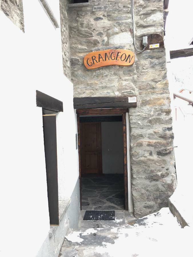 Casa Grangeon Apartment La Thuile Ngoại thất bức ảnh